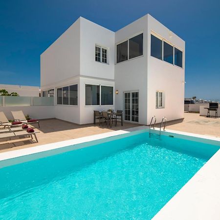 Villa Ocean Wave - Sea Views - Private Pool Playa Blanca Dış mekan fotoğraf