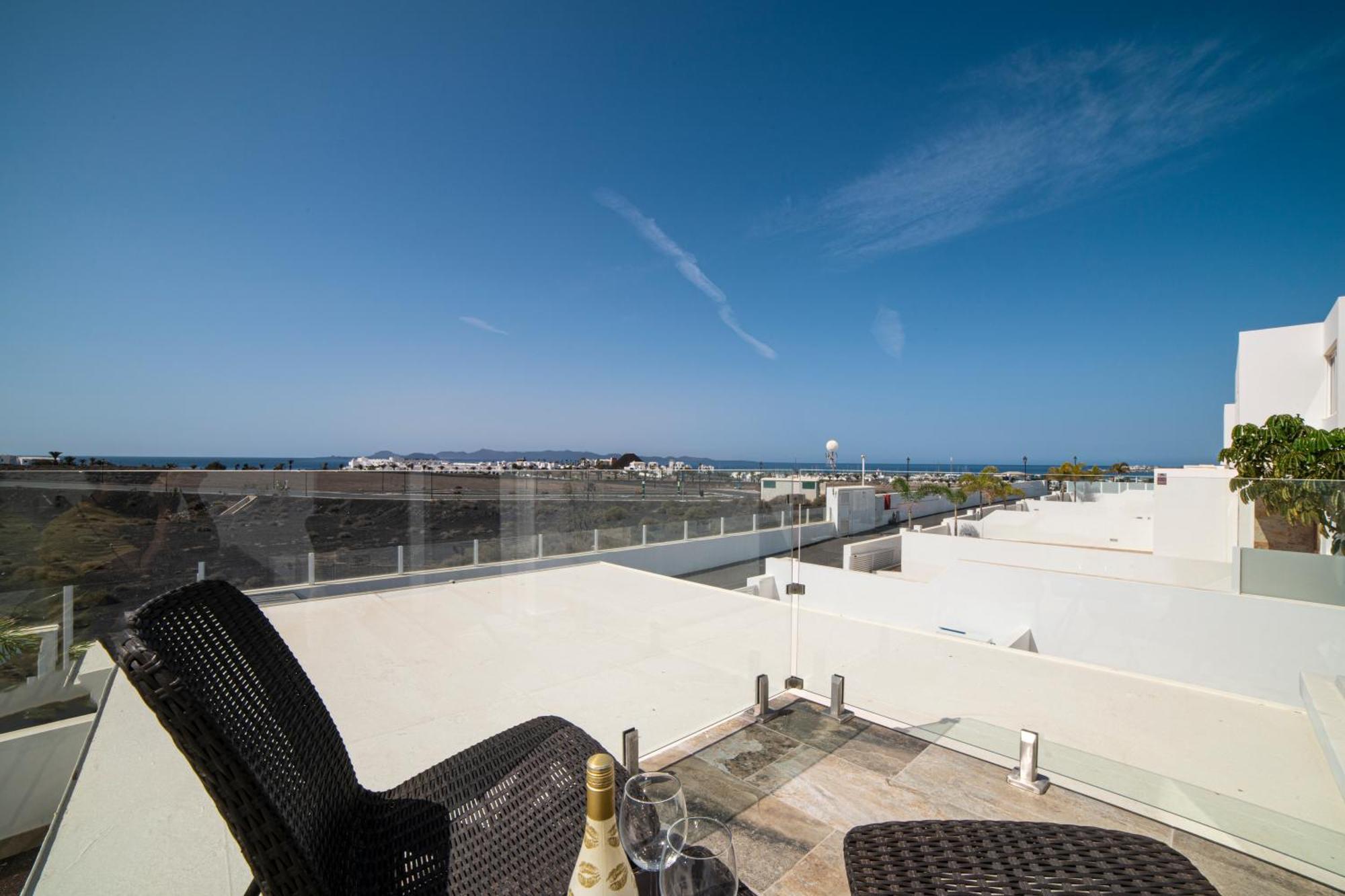 Villa Ocean Wave - Sea Views - Private Pool Playa Blanca Dış mekan fotoğraf