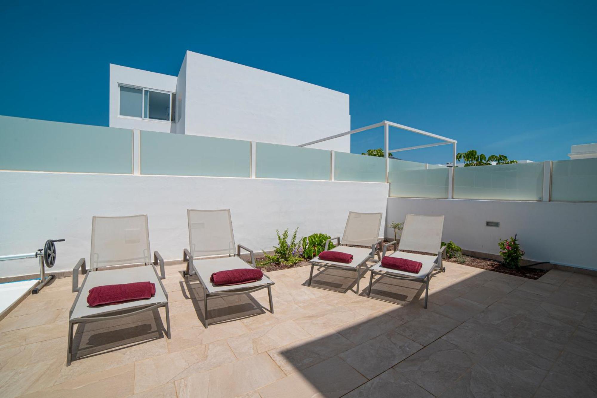 Villa Ocean Wave - Sea Views - Private Pool Playa Blanca Dış mekan fotoğraf