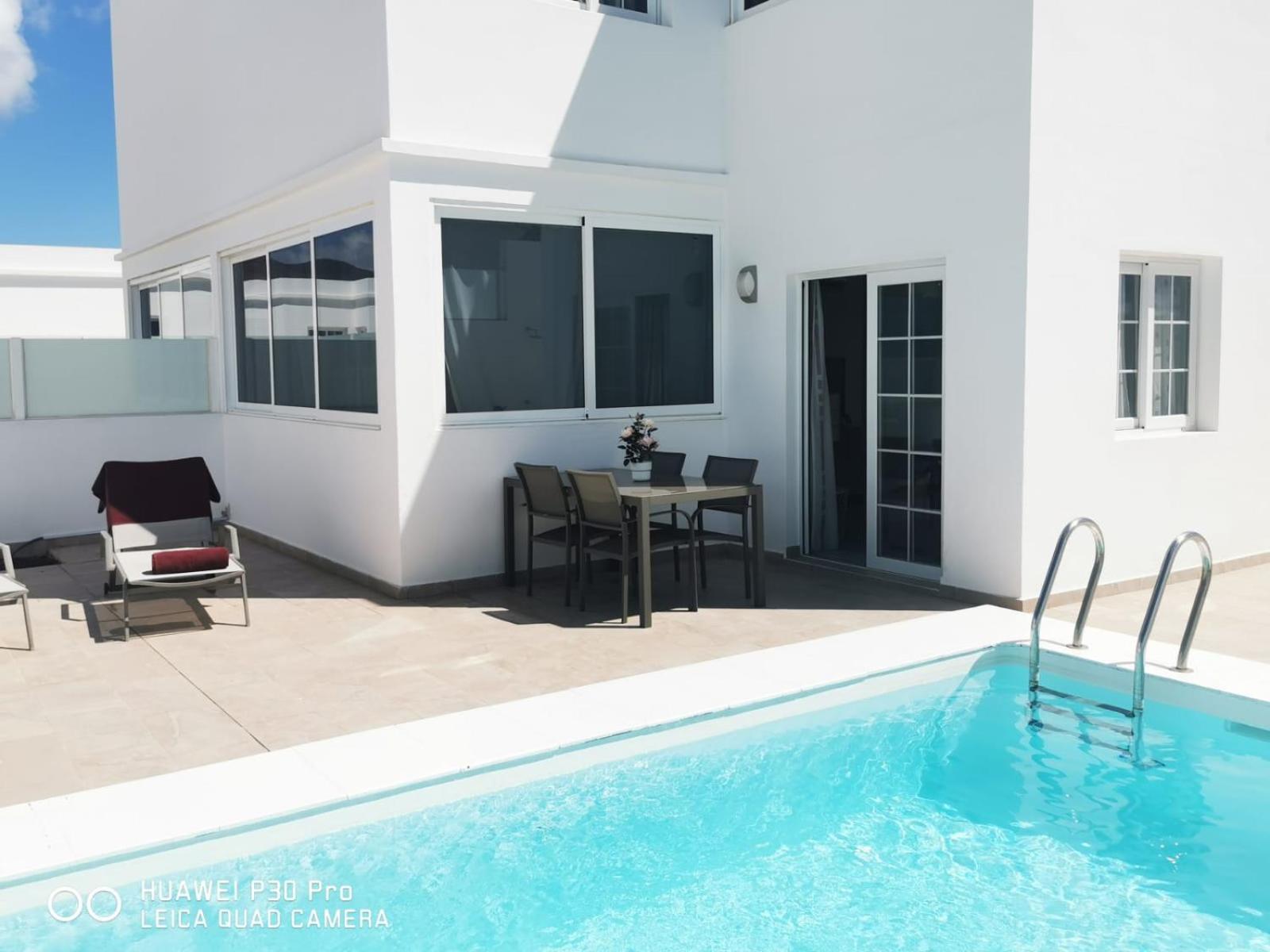 Villa Ocean Wave - Sea Views - Private Pool Playa Blanca Dış mekan fotoğraf